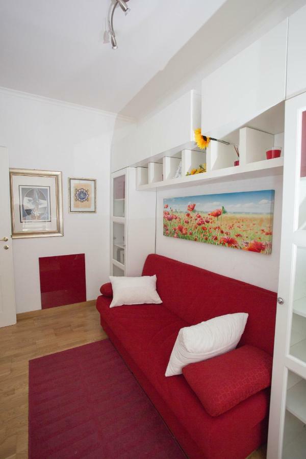 Appia Tourist Apartment Рим Екстериор снимка